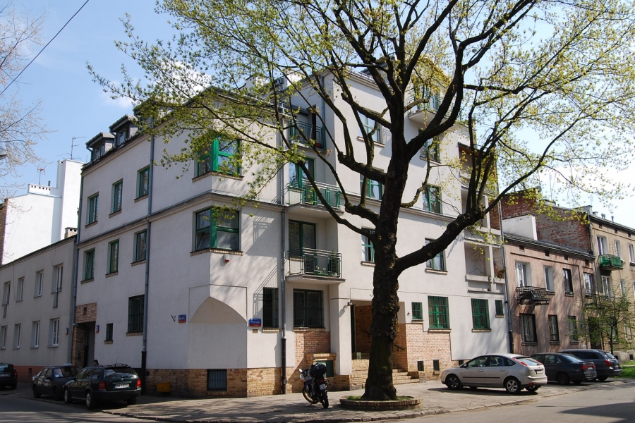 Budynek mieszkalny z usługami przy ul.Osowskiej 25 A